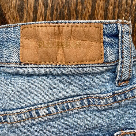 PULL&BEAR  SLIGHTLY DISTRESSED DENIM SHORTS SIZE 34 - Picture 6 of 6